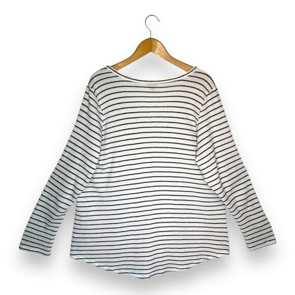 Torrid Women's Waffle Snap Henley Long Sleeve Tee Size 3X Stripe Black White - Picture 5 of 10